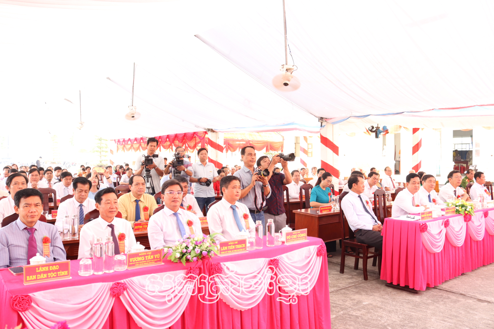 ឃុំឡុងឌឹកសម្រេចបទដ្ឋានឃុំជនបទថ្មីលើកកម្ពស់