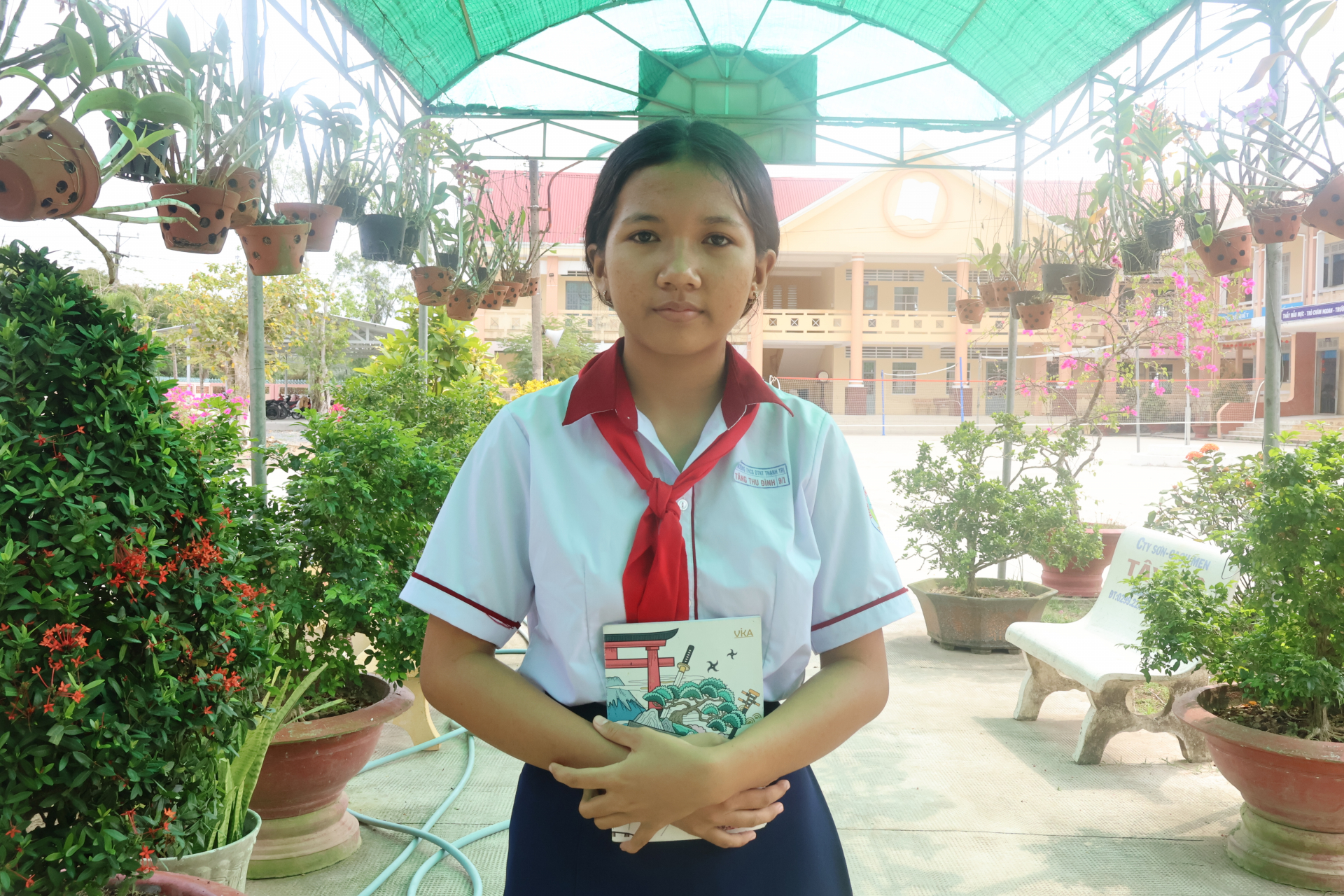 សិស្សជម្នះការលំបាករៀនពូកែ