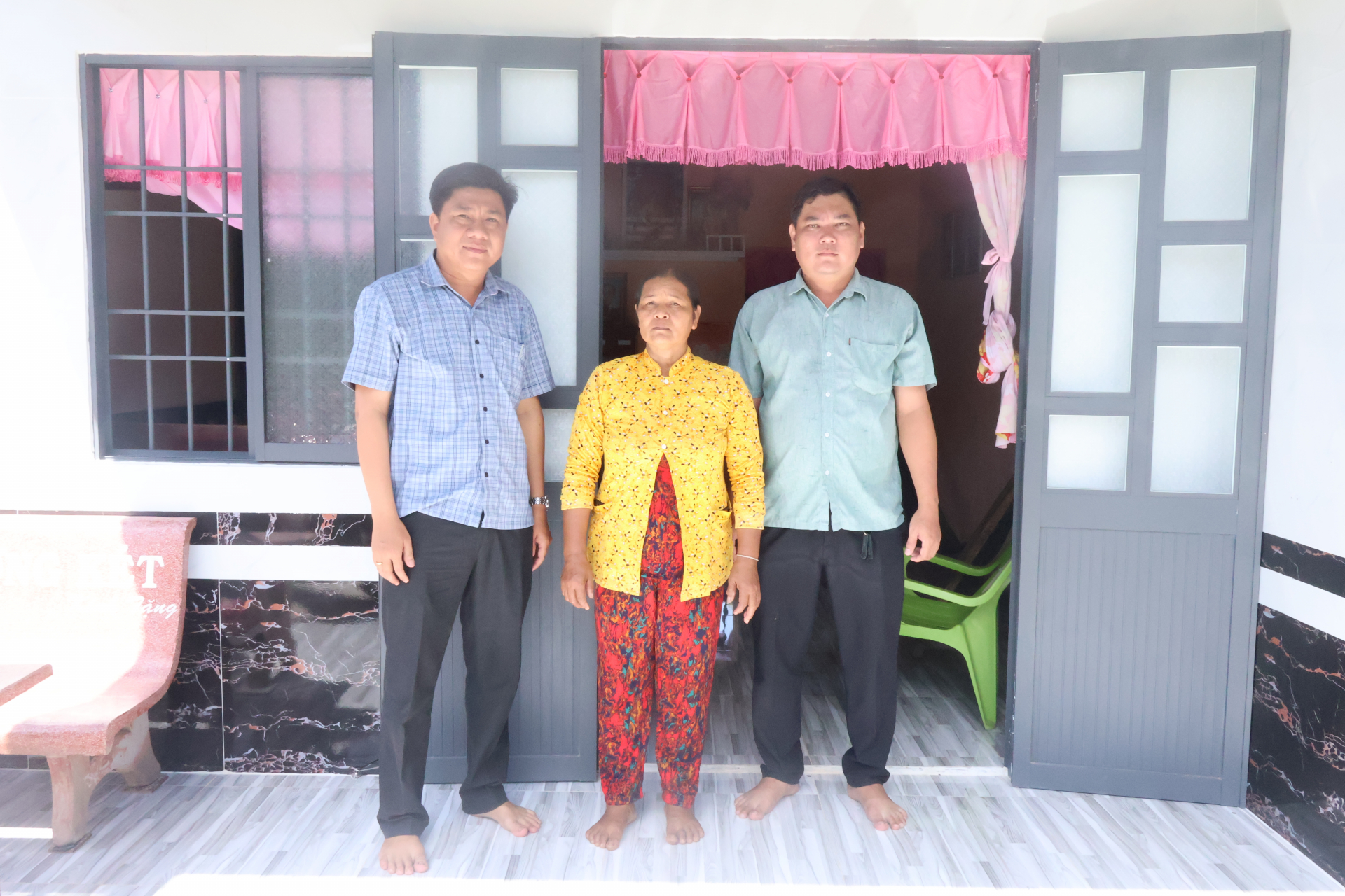 ជីវភាពរបស់ប្រជាជននៅតំបន់ជនជាតិភាគតិច នៅសង្កាត់វិញភឿកកំពុងប្រែថ្មីរាល់ថ្ងៃ