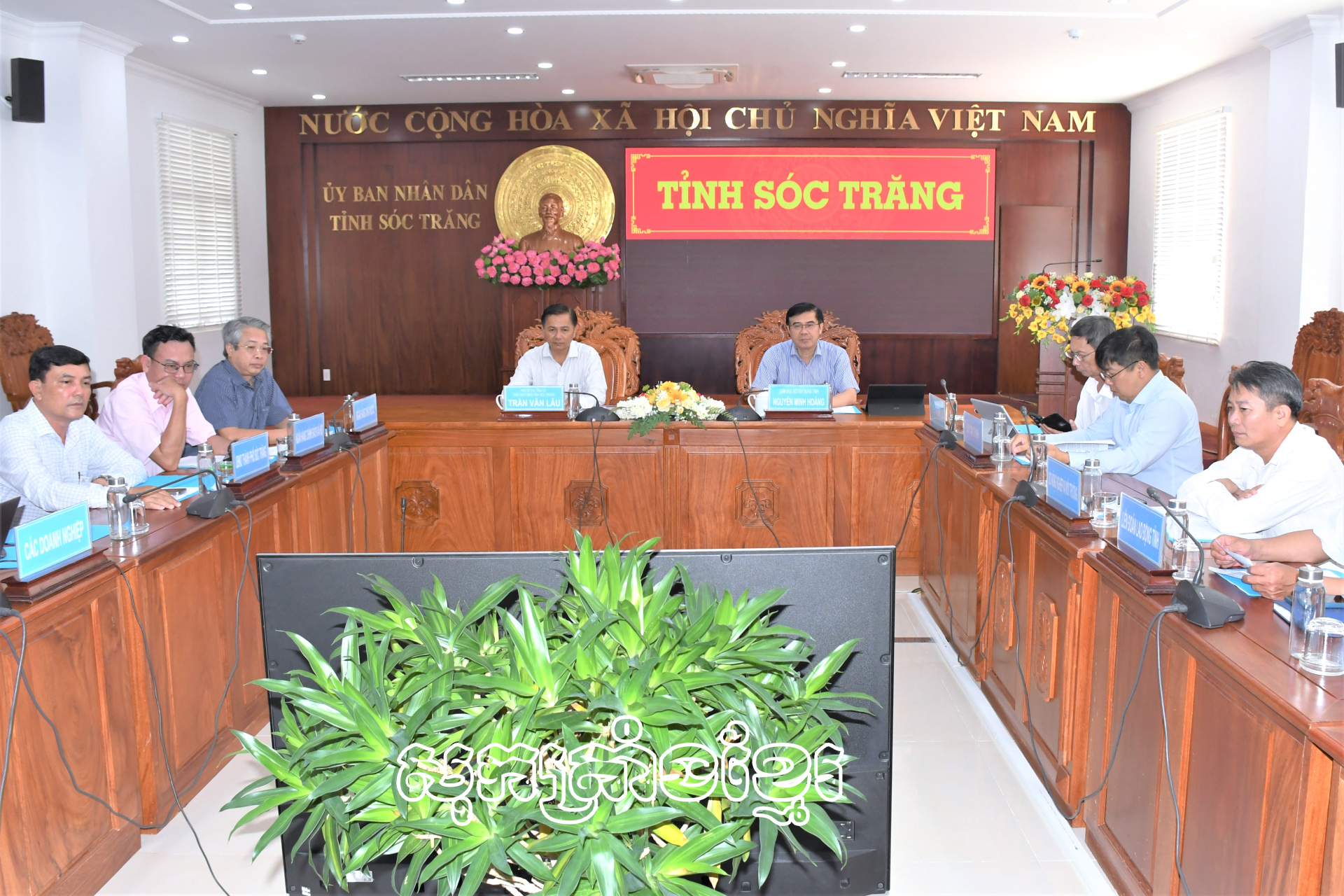 ផ្ទះនៅសង្គមត្រូវតែមានលក្ខណៈហេដ្ឋរចនាសម្ព័ន្ធគ្រប់គ្រាន់