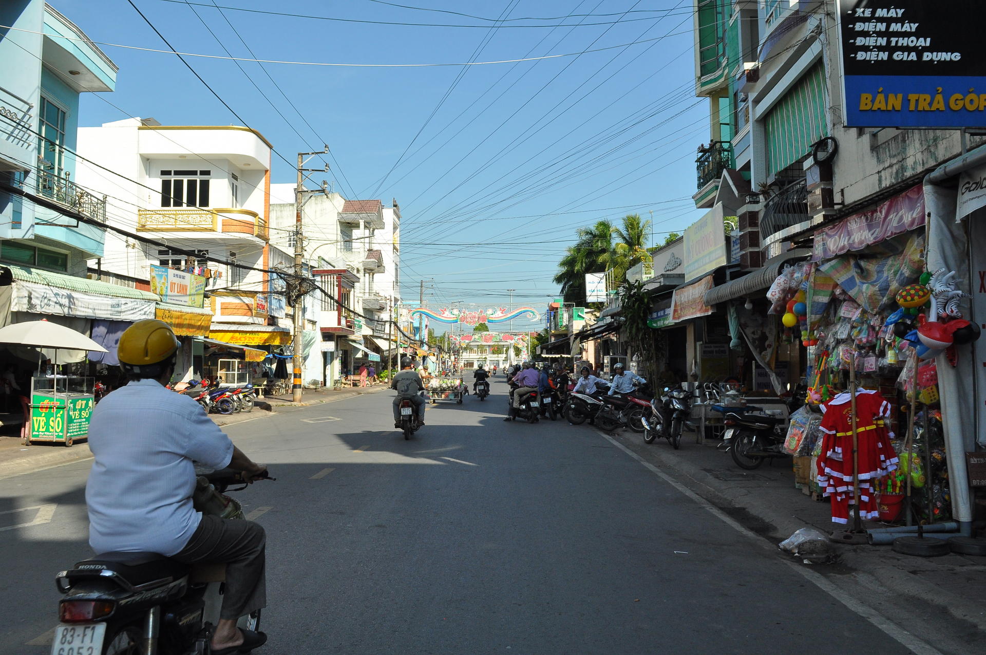 ស្រុកឡុងភូកសាងជីវភាពវប្បធម៌ផ្សារភ្ជាប់នឹងជនបទថ្មី ក្រុងអរិយធម៌