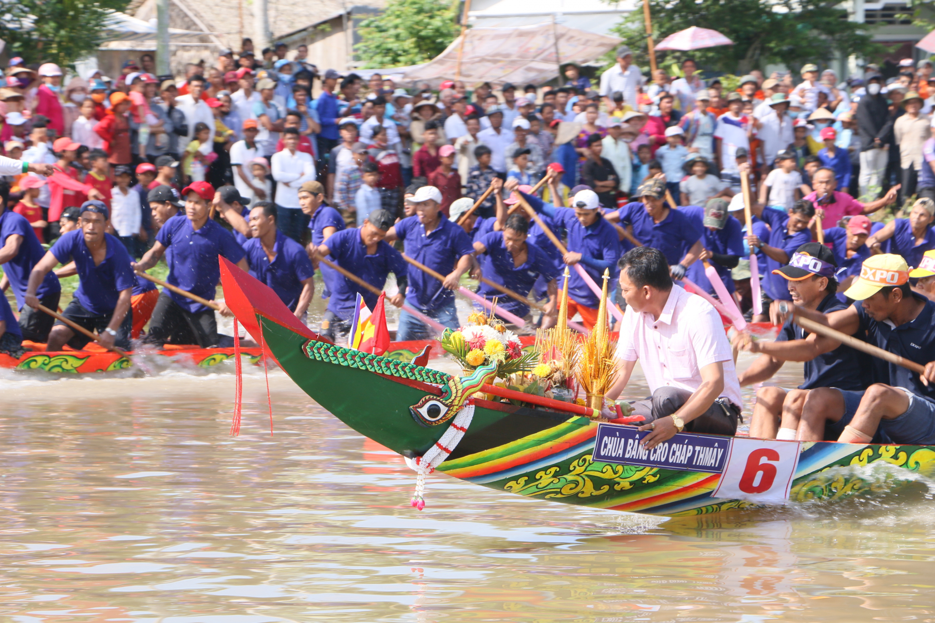យកចិត្តទុកដាក់អភិវឌ្ឍកីឡាហាត់ប្រាណតំបន់ជនរួមជាតិខ្មែរ
