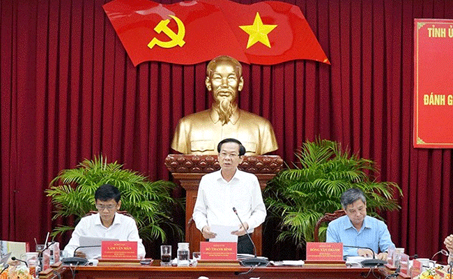 ជ្រើសរើសកម្មាភិបាលមានគុណសម្បត្តិ សមត្ថភាព កិត្យានុភាព សក្ដិសមនឹងភារកិច្ច ដើម្បីធ្វើកម្មាភិបាលស្នូលរបស់ក្រុង