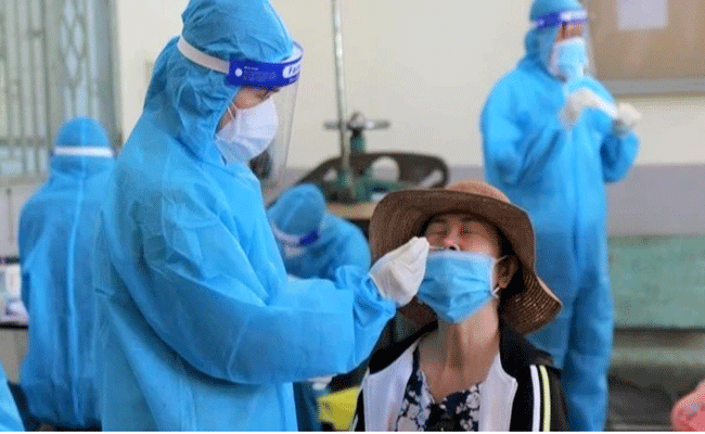 ក្រ​សួង​សុខា​ភិបាល​រំលឹក​ប្រ​ជាជន ម្ចាស់​ការ​បង្ការ​បង្ក្រាប​ជំងឺ Covid-១៩