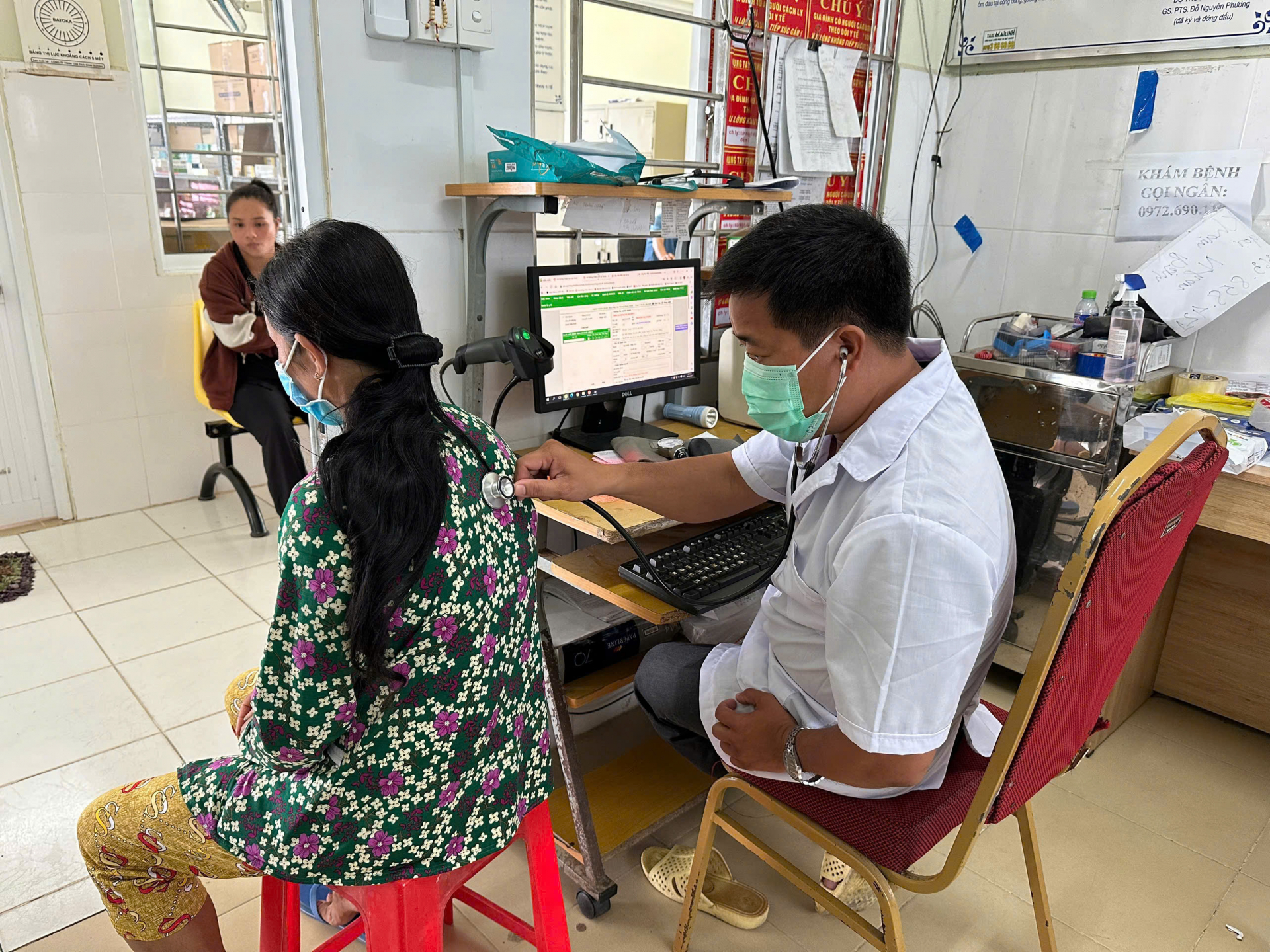 ដំណាក់សុខាភិបាលឃុំឡឹមគៀក “លើកកម្ពស់ការថែទាំសុខភាពជូនប្រជាជន”